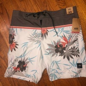 VANS Board shorts / bathing suit 33